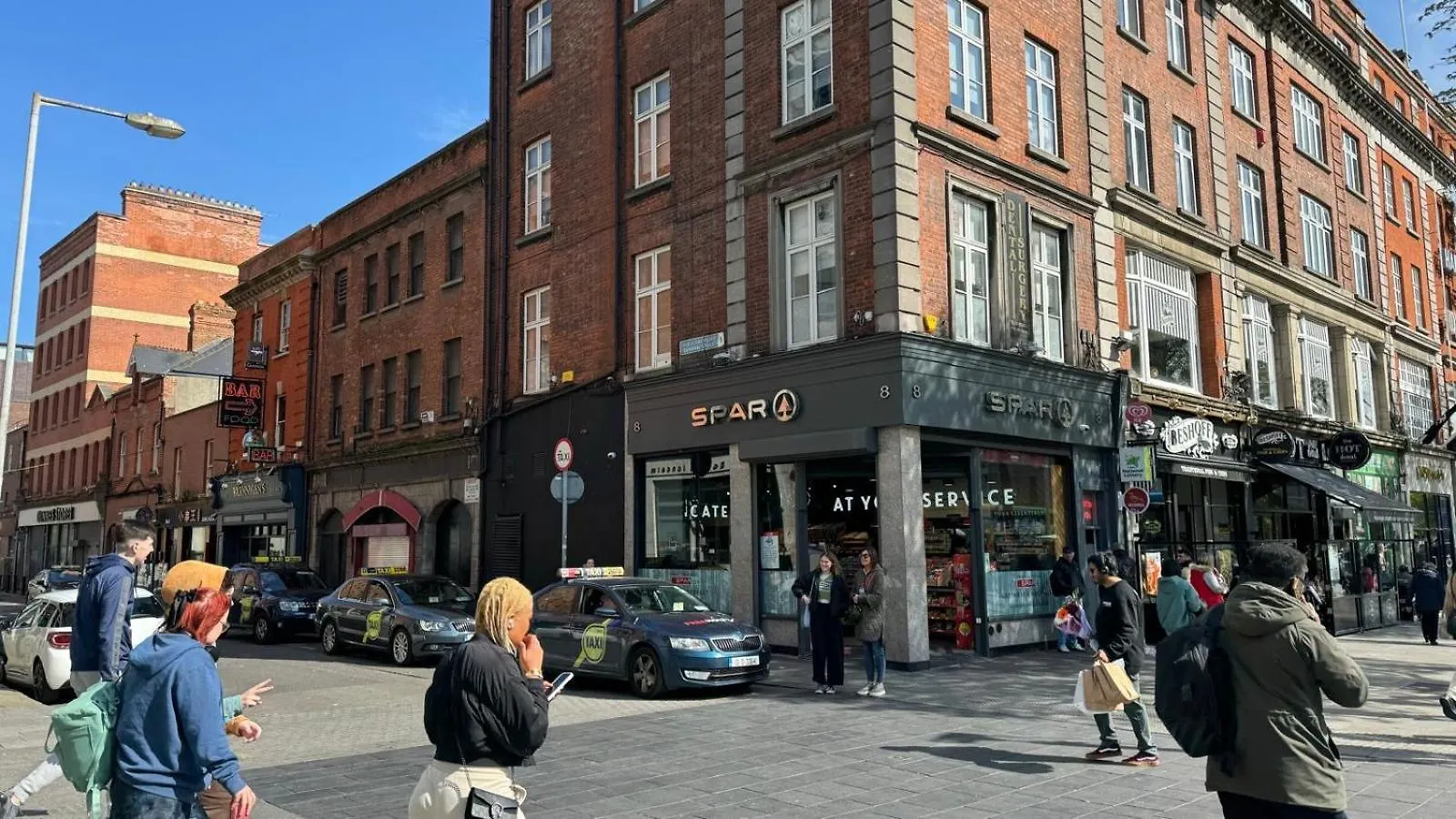 Modern 2-Bedroom Apartment-Dublin City Ireland