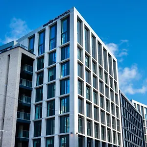 4* Apartmanhotel Staycity Quay