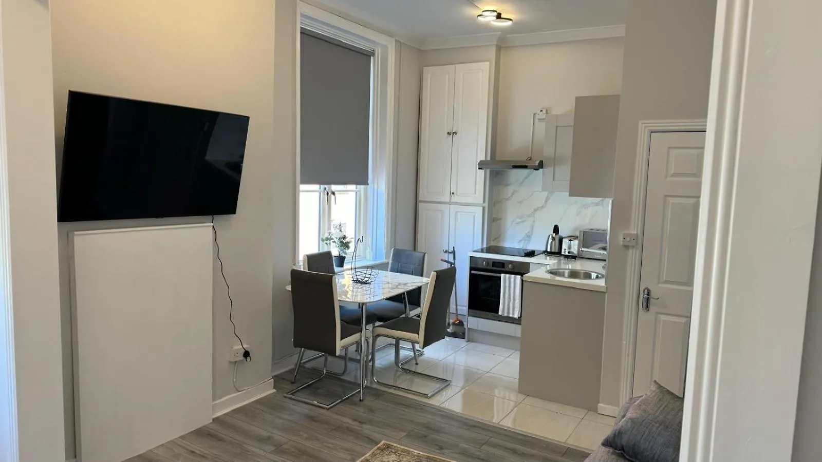 Modern 2-Bedroom Apartment-Dublin City Dublin