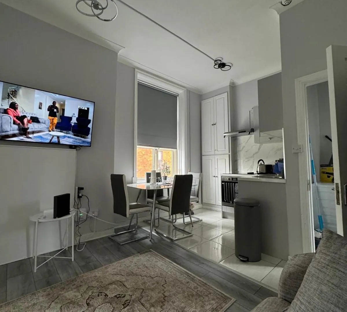 Modern 2-Bedroom Apartment-Dublin City
